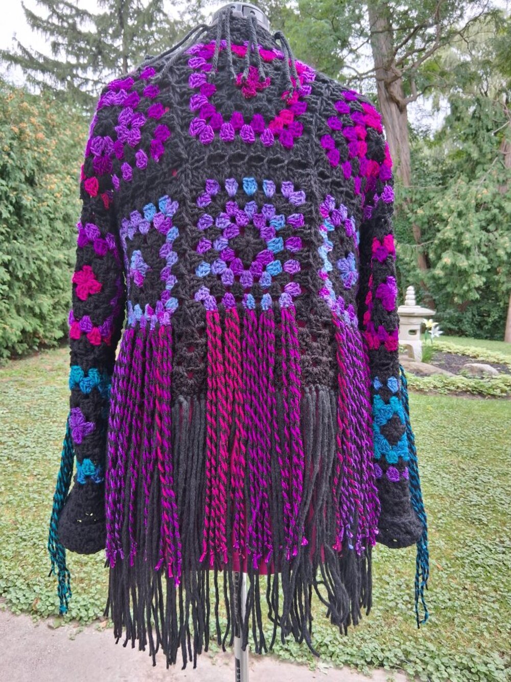 Boho Black Colorful Granny Square Super Fringe Sweater Large - Picture 10 of 13